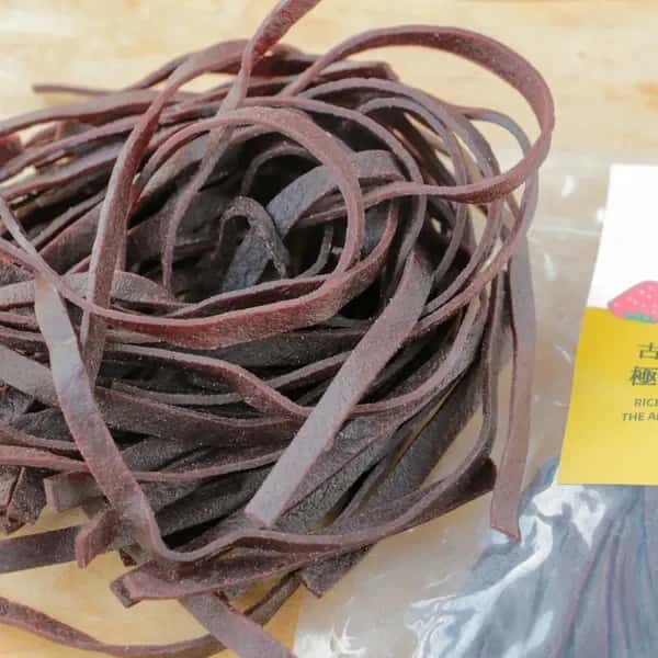 古代米「誉（ほまれ）」の極太生米麺（麺太7ｍｍ容量100ｇ）