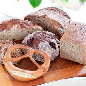 有機小麦100%の全粒粉オーガニックパンおまかせセット