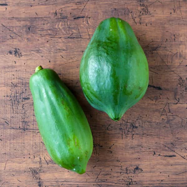 青パパイヤ(農薬、化学肥料無使用) 約1Kg(1〜2個)