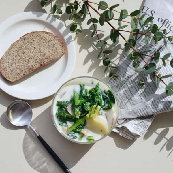 栄養学から設計された、高密度野菜と進化系バゲットのセット・バランスド・サイエンスミール(現在はホタテとカブのスープ)