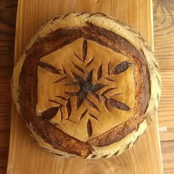 国産小麦の石窯パン＜カンパーニュ（大、中、小、有機レーズン）＞サワードゥ使用でグルテン少なく日持ちします