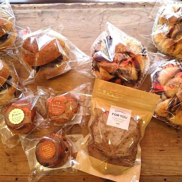 国産小麦の石窯スイーツ＜あんバターサンド3個＋北欧シナモンロール3個＋カントリークッキー2枚＋スコーン3個＞人気のスイーツ詰め合わせ！