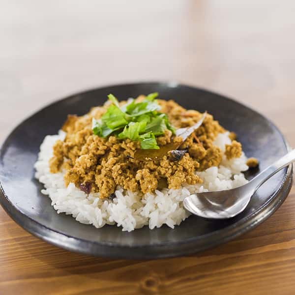 【送料込】材料３つで簡単！本格キーマカレー＜スパイス農家の手作りカレーキット＞食品添加物(保存料・着色料等)不使用