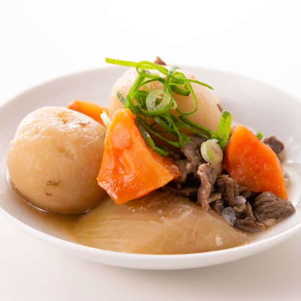 和食の定番〈肉じゃが〉こだわりの原材料をこだわりの調味料でやさしい味付けに仕上げた一品