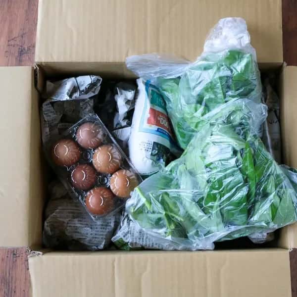 農薬・化学肥料不使用、自然栽培＜阿波の玉手箱＞お野菜と平飼たまご。徳島のおいしいもの詰め合わせ【ただいま葉物中心・トトファームの人参入ります】