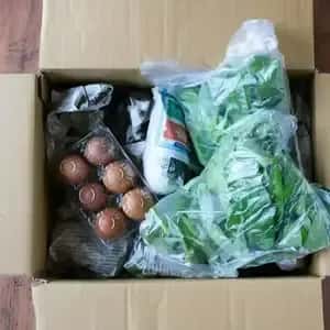 農薬・化学肥料不使用、自然栽培＜農家の食卓・定期便＞お野菜と平飼たまごと、天日干しのあさひ（うるち米・5分づき/玄米）1㎏