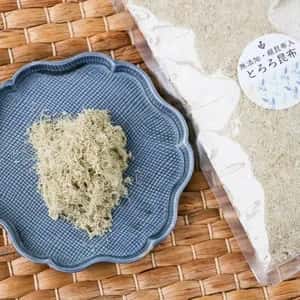 無添加・北海道産の根昆布入とろろ昆布