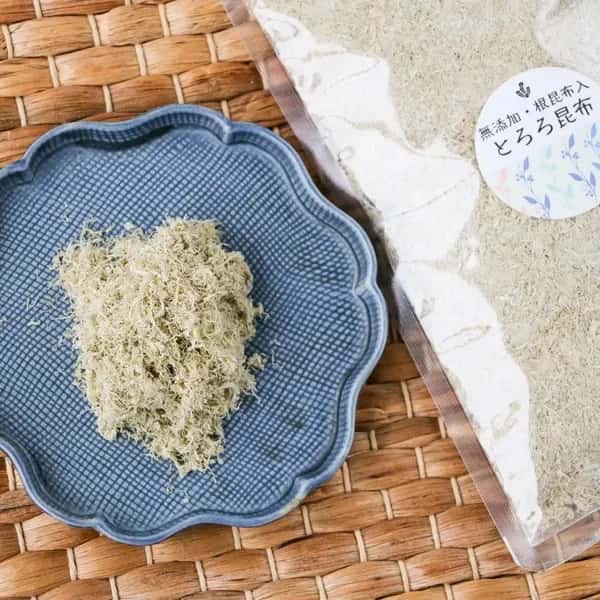 無添加・北海道産の根昆布入とろろ昆布