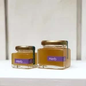 《非加熱・無投薬》自然養蜂で採取した無農薬栽培のハーブの蜂蜜 「Herb 」