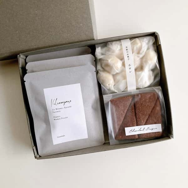 お菓子箱　珈琲と菓子