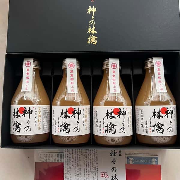 皇室献上品　神々の林檎　180ｍｌ　４本セット　手提げ袋付き