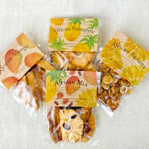 アフリカの豊かな太陽を浴びて育った【ナチュラルドライフルーツ】農薬・化学肥料不使用のマンゴー・パイナップル・バナナ・イチゴ・マルベリー