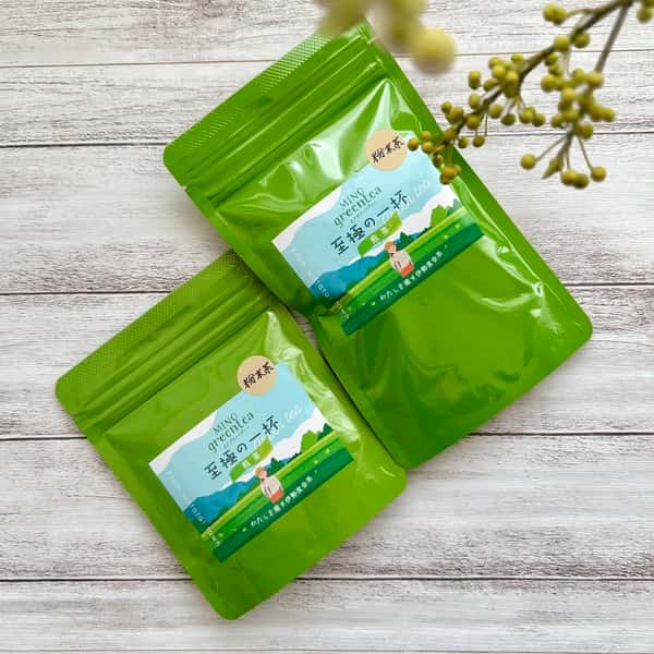 粉末緑茶　石臼挽き　製菓にも◎　一番茶詰みの柔らかい新芽が原料　農薬を使わずに育てたお茶