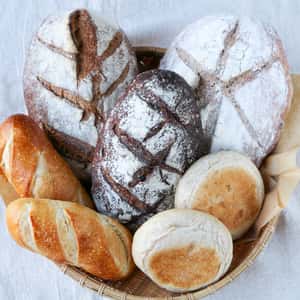 信州産小麦パンセット-自家製レーズン酵母とホシノ天然酵母使用-（発送不可地域あります）