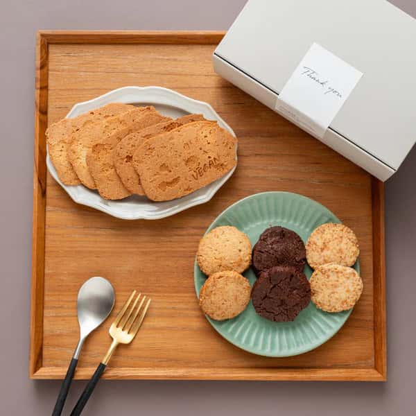 グルテンフリークッキー＆サブレ＜ギフトボックス＞小麦粉・白砂糖不使用焼き菓子詰め合わせセット