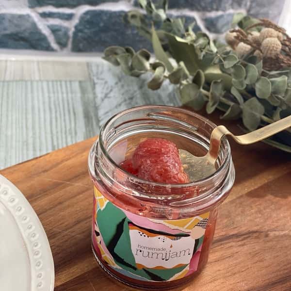 保存料・着色料無添加の手作りいちごジャム＜よつぼし＞甘みと酸味の絶妙なバランス