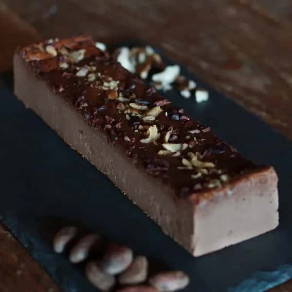 【ホワイトデーギフトにも】ファインカカオ＆くるみの麹チーズケーキ（無添加・グルテンフリー）