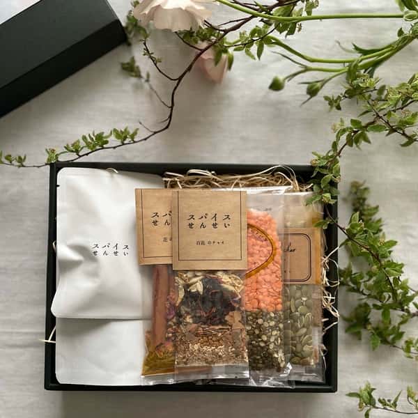 【春箱2025】スパイスでフルコースを楽しむキット