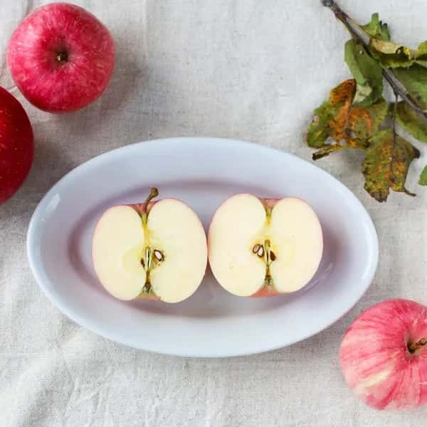 青森県弘前市・自然栽培＜リンゴ＞農薬不使用・無肥料