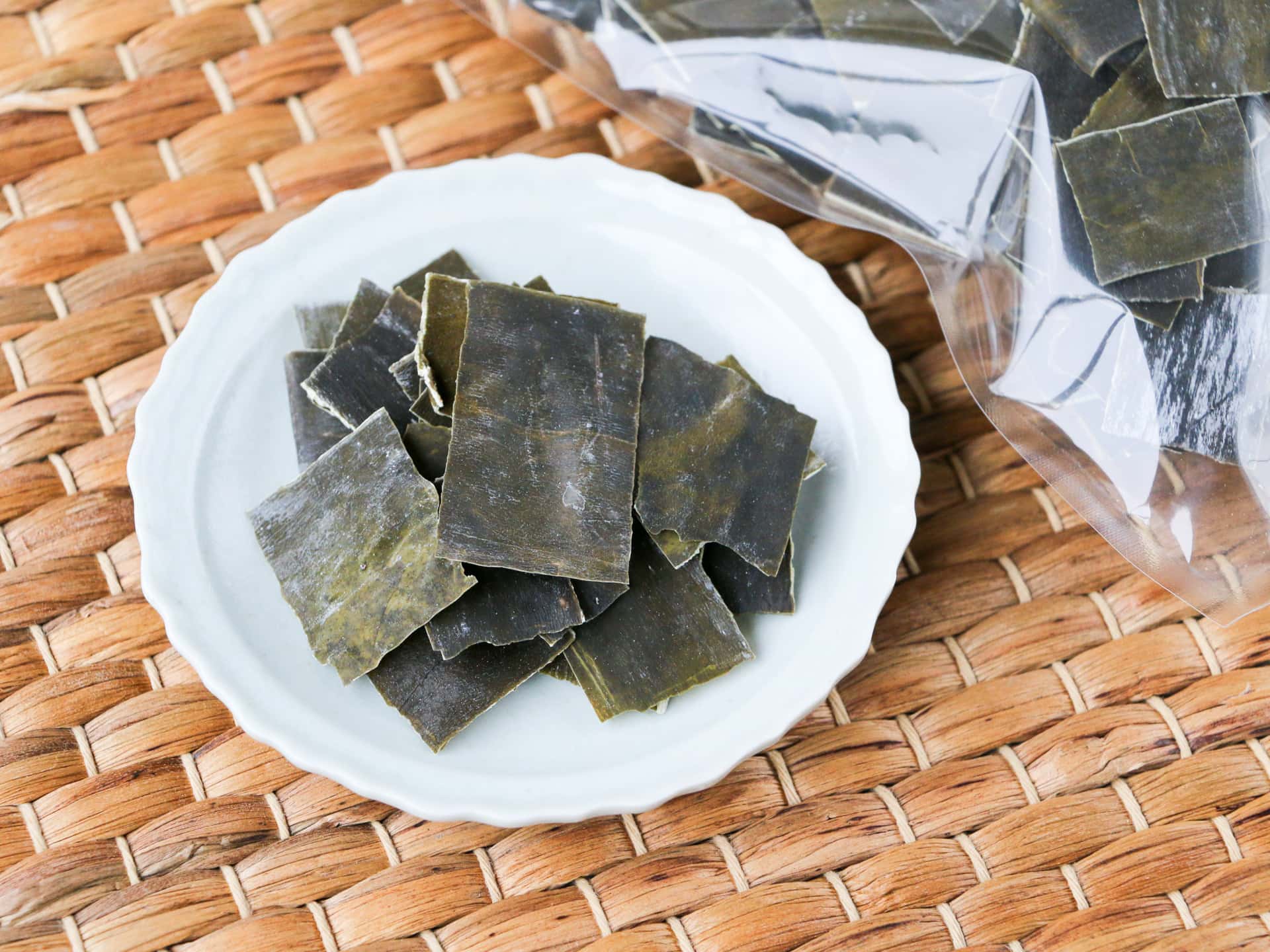 おしゃぶり昆布 背景