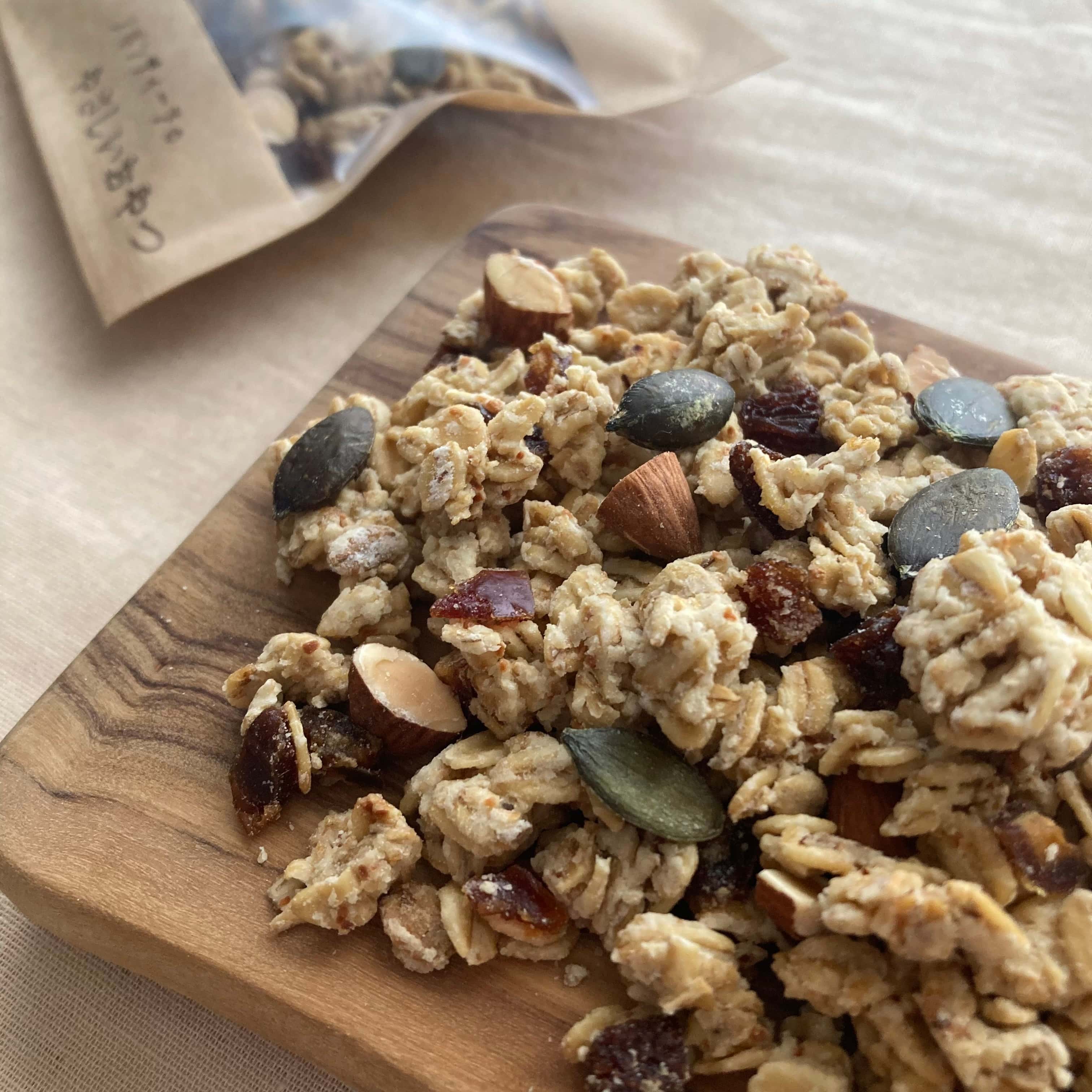 グラノーラ 背景