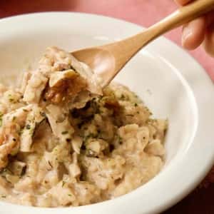 きのことクルミの豆乳リゾット【栽培期間中農薬・化学肥料不使用の玄米と野菜】