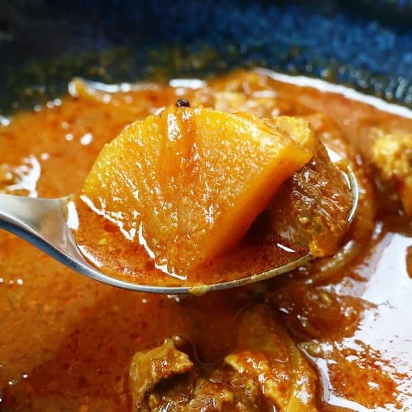 [とろとろ]国産牛すじと地元産大根のカレー