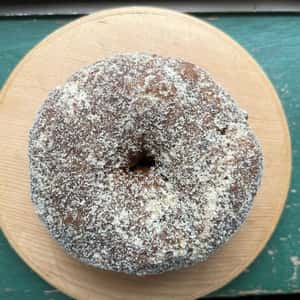 卵・乳製品不使用ドーナツ＜麦むぎ＞香ばしいはったい粉となつかしい甘み