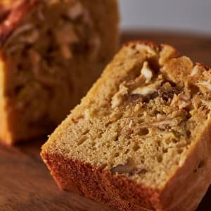 リンゴのドライフルーツとくるみのパウンドケーキの作り方