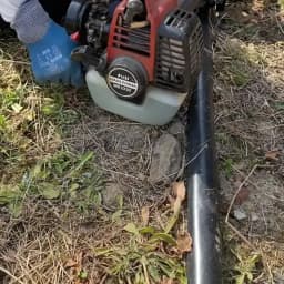 妹と草刈り機と、少しだけ悔しい話