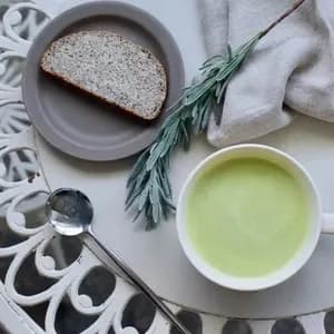 栄養学から設計された、高密度野菜と進化系バゲットのセット・バランスド・サイエンスミール(現在はアスパラガスのスープ)の口コミ・レビュー(Alohaさん)