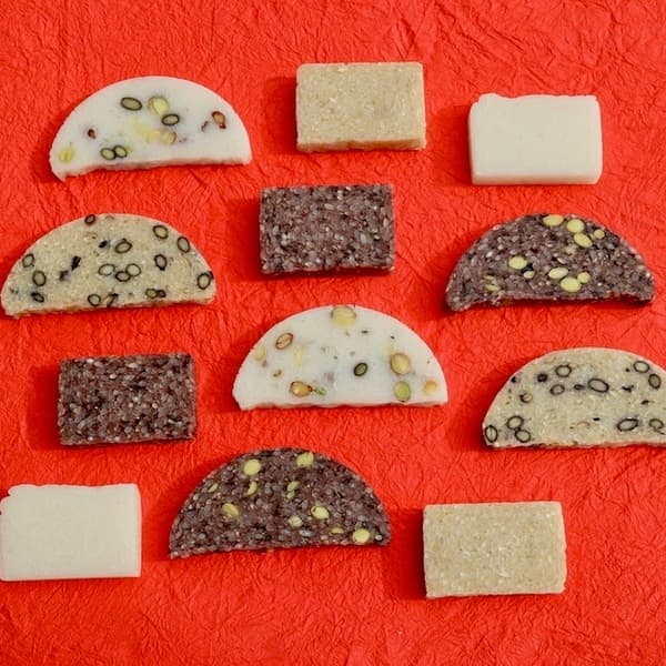 【3月19日発送】《6種類のお餅から4〜8袋選択可》【3月10日締切】