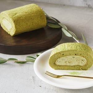 <無添加・オリーブリーフロールケーキ ＞有機農家の厳選素材でふわっ、もちっの新食感