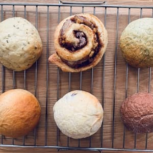 『白ほたる豆腐店の手作りヴィーガン冷凍パン』単品/セット有