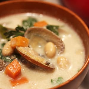 あさりと大豆の豆乳チャウダー