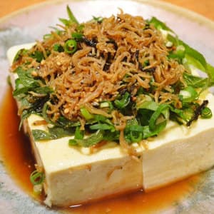 海苔ちりめんの冷奴