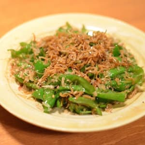 万願寺唐辛子と山椒じゃこ