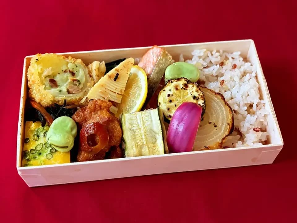 （再販・5/25以降発送）5月のお野菜もりもり御膳【無農薬米、無添加、野菜は有機または特別栽培】