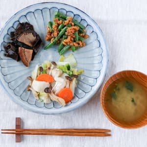 【定期便】月替わり一汁三菜《季節の養生｜無添加、野菜は有機または無農薬のみ》