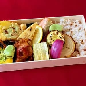 （再販・5/25以降発送）5月のお野菜もりもり御膳【無農薬米、無添加、野菜は有機または特別栽培】の口コミ・レビュー(きなこさん)